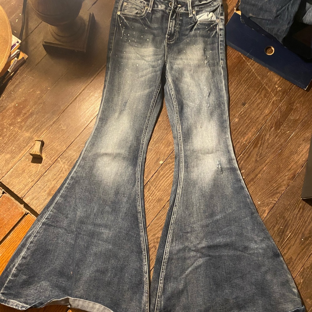 Grace Vintage Wash Flare Jeans